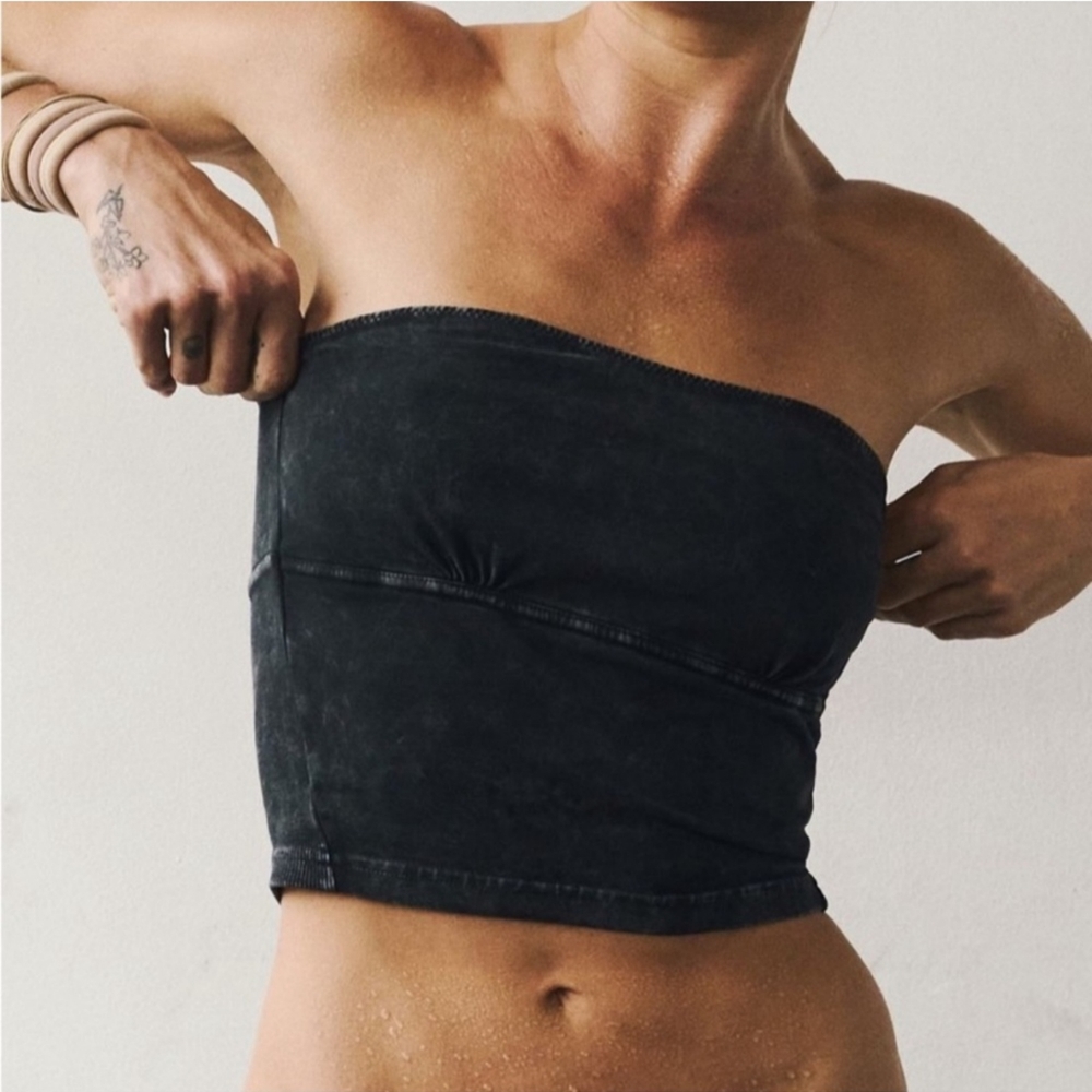 FREE PEOPLE Hot Shot Tube Top NWT